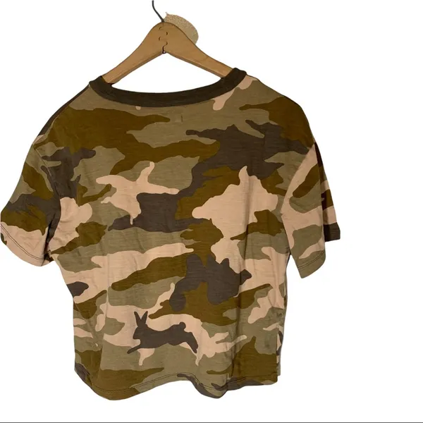 MadeWell Cropped Cottontail Camo Short Sleeve Pocket T Shirt Size M. - Image 5