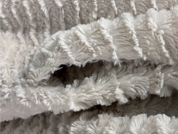 Patagonia Women’s Pelage Fleece Jacket Size Medium Off White Sherpa Snap Front - Image 2