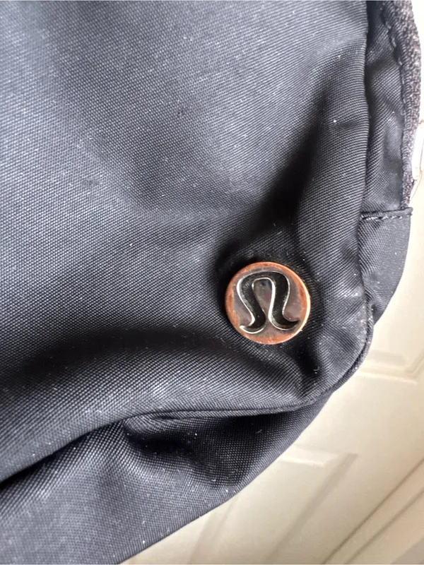 Lululemon Belt Bag - Image 5