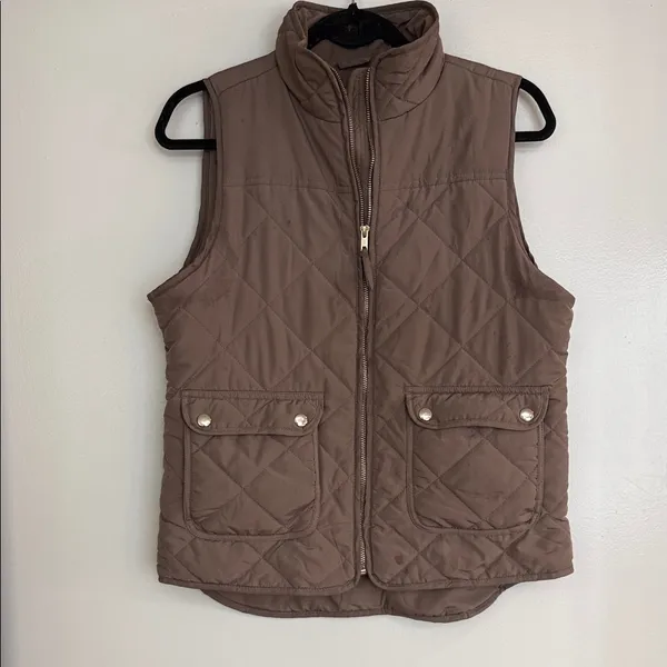 Thread & Supply Quilted Brown Sleeveless Vest - Image 2