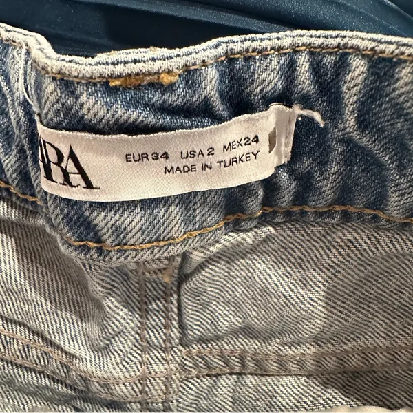 Zara High Rise Destroyed Straight Leg Jeans Sz 2 Ripped Blue - Image 10