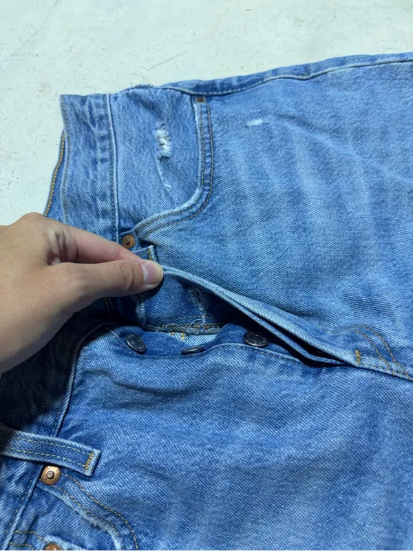 Levi’s premium denim 501 Classic Blue Denim Cutoff Shorts 29 - Image 2
