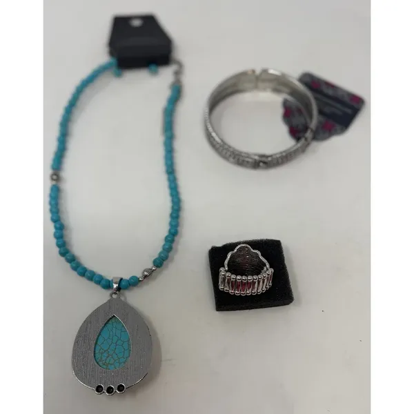 Paparazzi Necklace Bracelet Ring Set of Earrings Silver &‎ Turquoise - Image 2