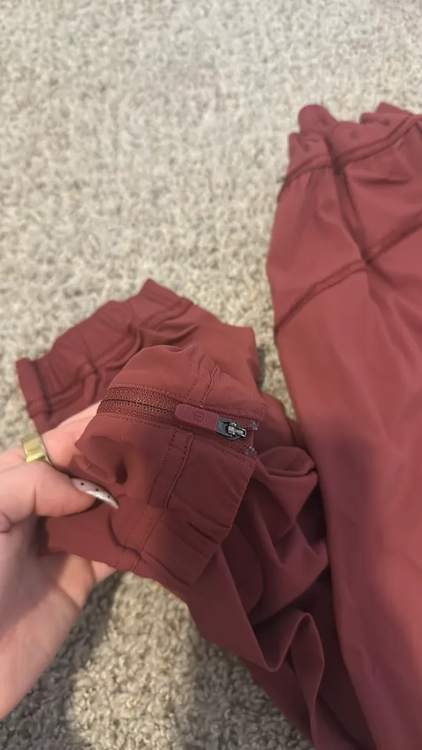 Lululemon - Image 2