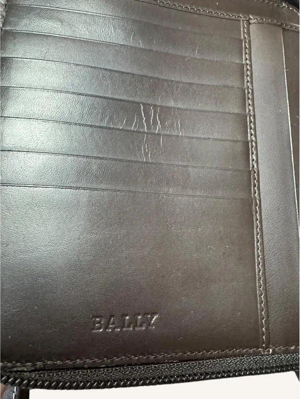 Bally Vintage Crossbody Wallet Zip Organizer Leather Strap - Image 4