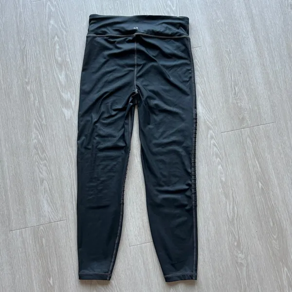 GAP Fit Moto Leggings Womens Medium 7/8 High Rise Black - Image 3