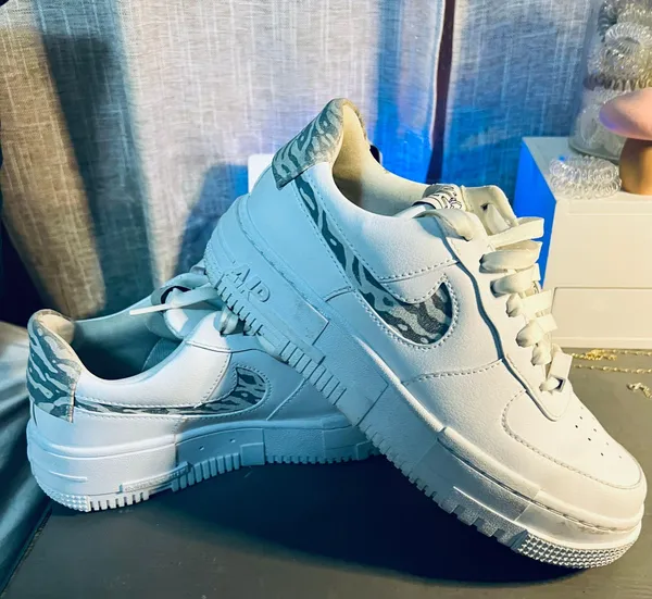 Nike Air Forces - Image 3