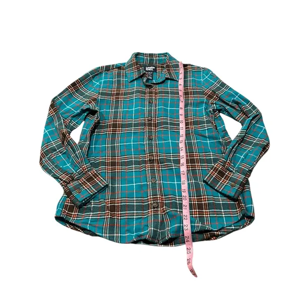 3/$15 LANDS’ END plaid flannel button down - Image 4