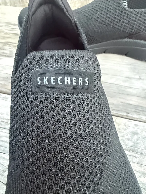 Skechers Black ARCH FIT REFINE 2.0 CASCADE “Don’t Go” WOMENS 9.5 Air-Cooled Shoe - Image 9
