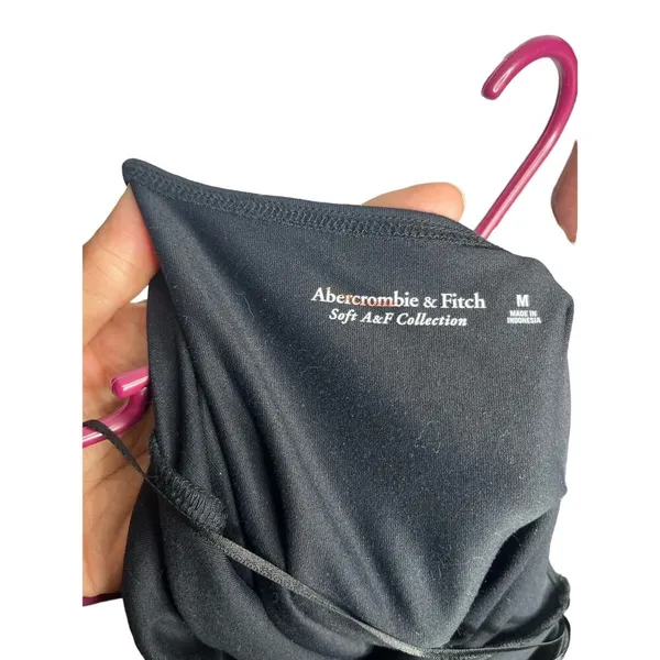 Abercrombie and Fitch ( soft A&F collection) halter top body suit size M - Image 5