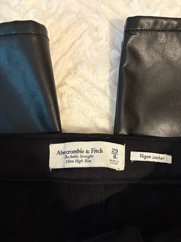 Abercrombie Vegan Leather Pants Ultra High-Rise - Image 2