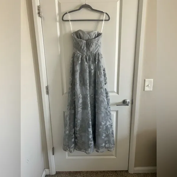 Embroidered Oleg Cassini Long Strapless Silver Dress - Image 5