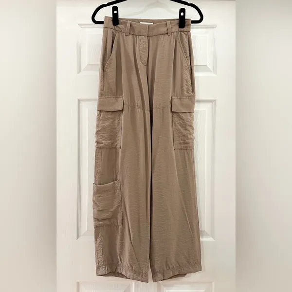H&M Matte Textured Satin Wide Leg Cargo Pants Flowy taupe sz 2 - Image 2
