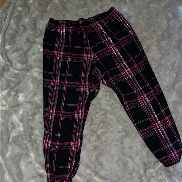 Victoria’s Secret Pink & Black Plaid Pajama Pants Size L/G - Image 7