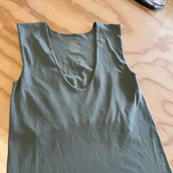 Intimately Free People Seamless V-Neck Tank Top Sage Green M/L Sleeveless - Image 3