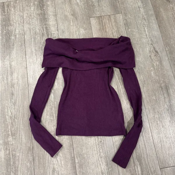 We The Free Off-Shoulder Burgundy Sweater - Image 5