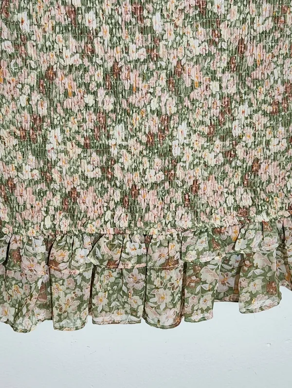 Karlie Green and Peach Floral Smocked Mini Dress Size Small - Image 5