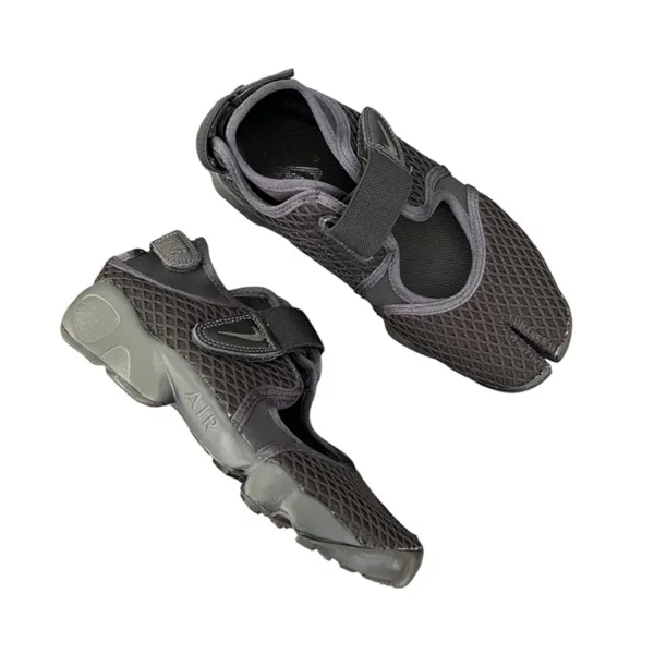 New NIKE Air Rift 'Triple Black' - Image 2