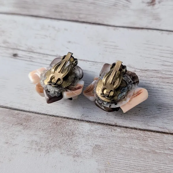 Vintage Clip On Earrings Large Cream & Brown Tones - Image 5