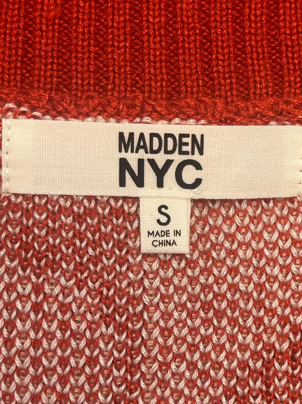 NWT Madden NYC Small Red Cream Heart print Vneck Cropped Knit valentine sweater - Image 5