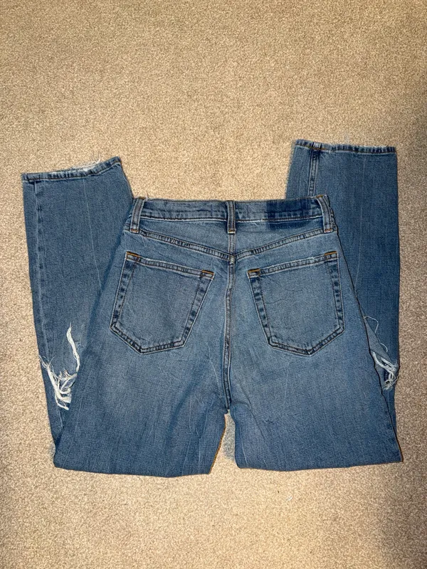 Abercrombie The Ankle Straight Ultra High Rise Distressed Jeans - Image 6