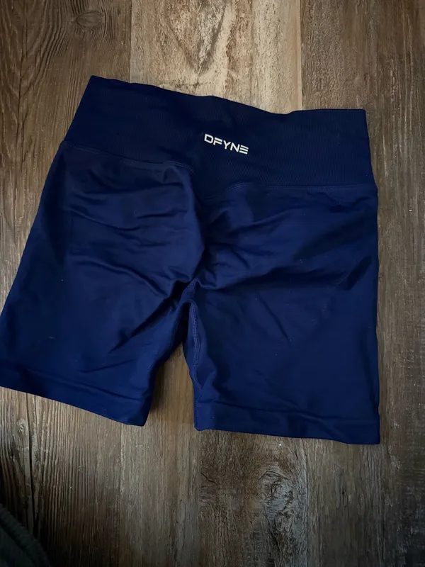 DFYNE Shorts Impact 4.5" - Image 2