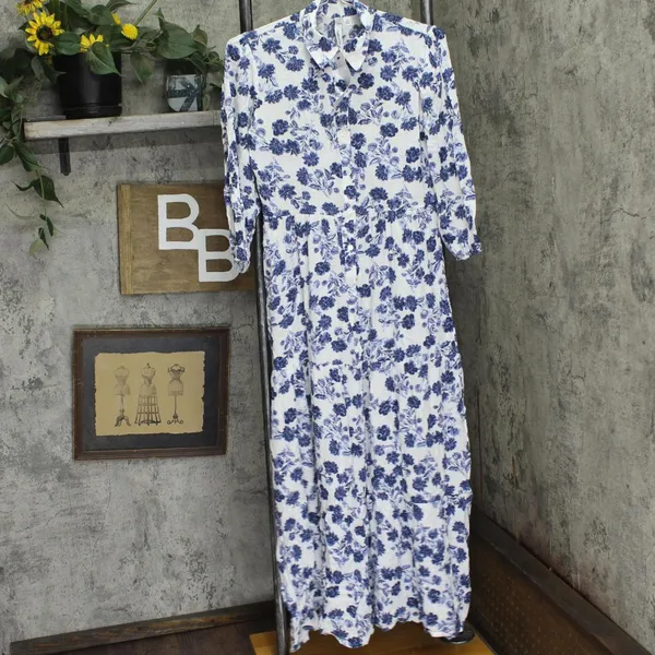 NWT Ny Collection 3/4 Sleeve Crinkle Tiered Maxi Dress White Navy Floral PS - Image 2