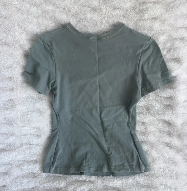 SKIMS Classic Crewneck Short Sleeve Tee - Olive - Image 4