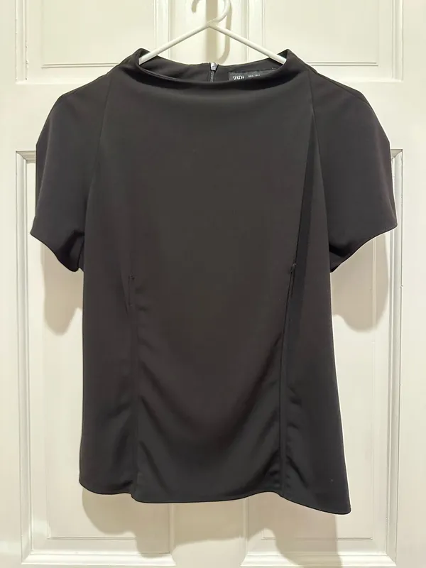 Zara Mock Neck Short Sleeve Top - Image 6