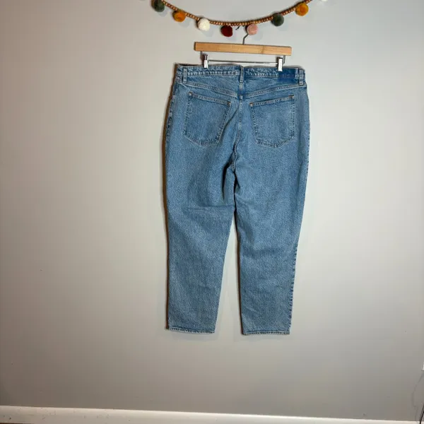 NWT Abercrombie & Fitch Ultra High Rise 90's Straight jeans - Image 5