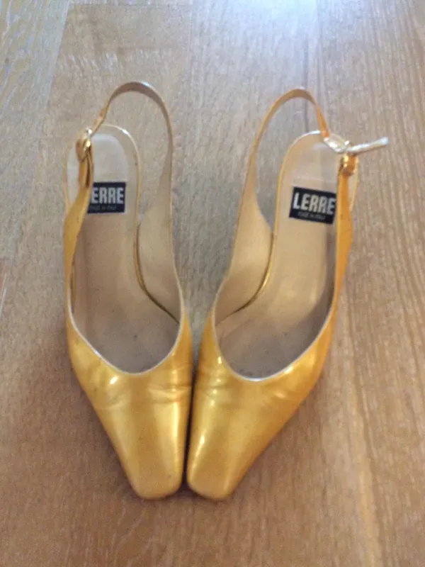 kitten heel slight sheer Lerre Made in Italy slingback size 39 Euro - Image 7