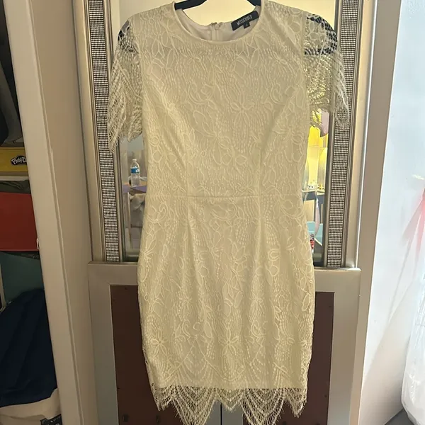 White Laced Missguided Mini Dress Size 6 - Image 3