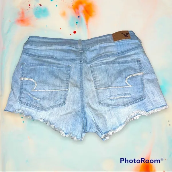 American Eagle Distressed Hi-Rise Shortie - Image 2
