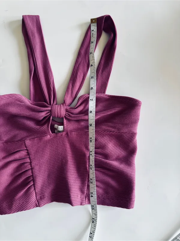 Urban Outfitters Ribbed Knot-Front Crop Top in Berry Size Medium - Image 9