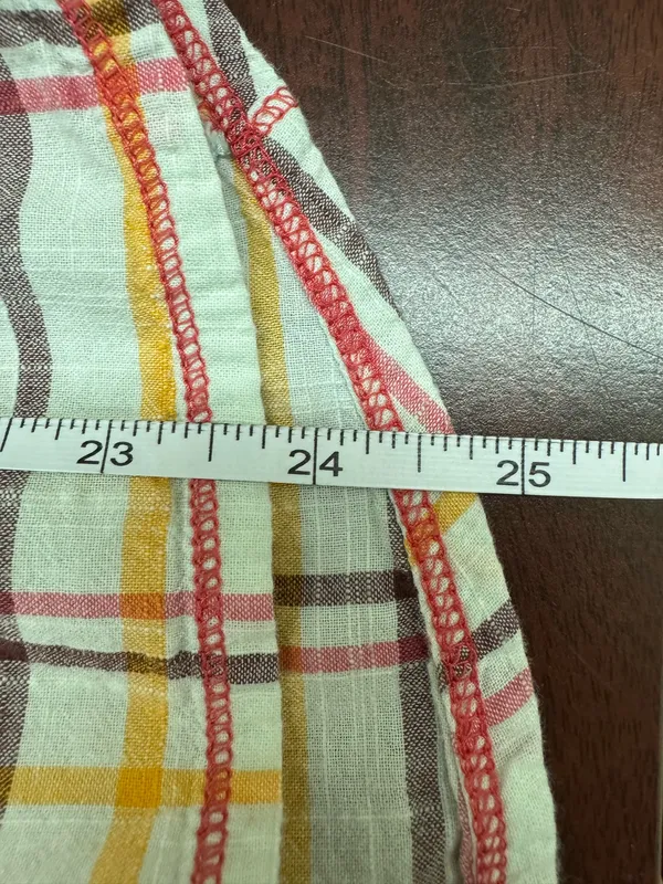 Columbia Plaid Cream Colored Plaid Button Up Short Sleeve Shirt Size Medium - Image 7