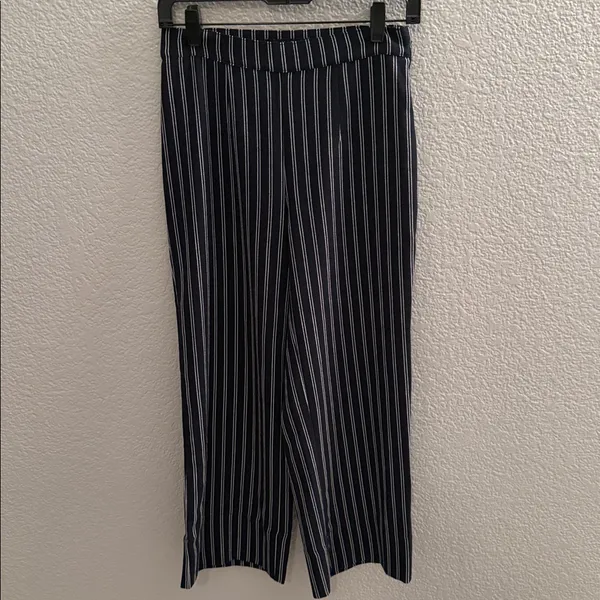 Abercrombie & Fitch Wide Leg Blue White Pinstripe Trouser Pants Size XS - Image 2