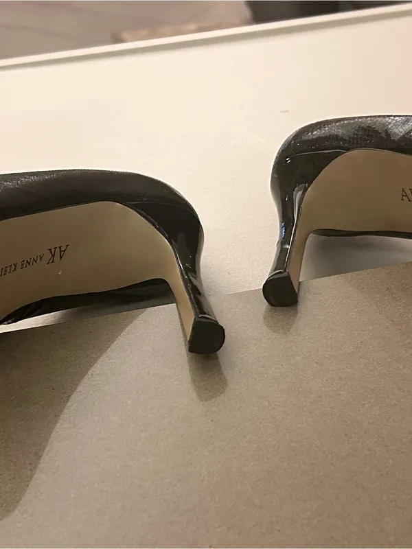 Anne Klein Black Peep-Toe Stiletto Pumps 8 M - Image 3