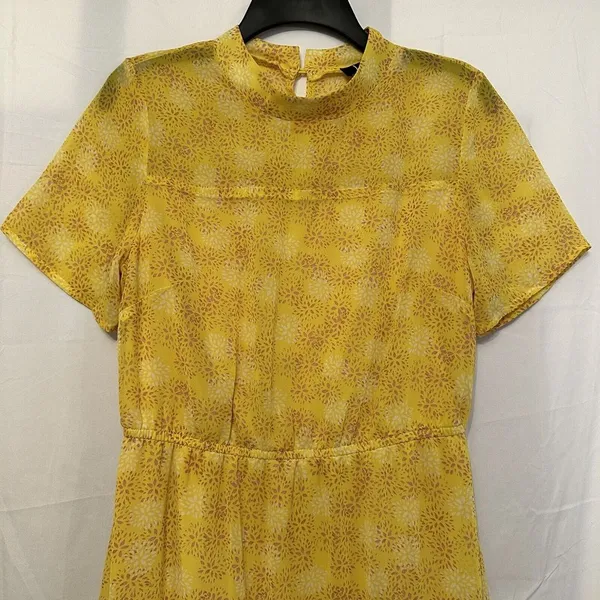 Lulu's Women's Size Medium Dressed Up Yellow‎ Patterned Tiered Midi Dress - Image 2
