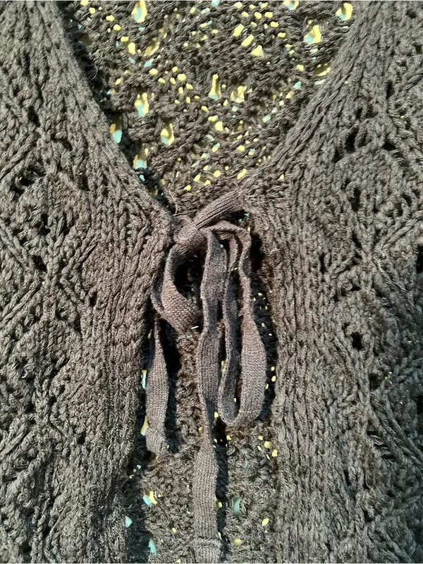 Pretty Little Thing Women's Sz Medium Tie Front Crochet Vest Black Festival Boho - Image 4