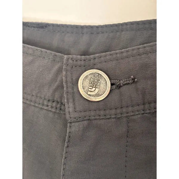 The North Face Womens‎ Pants 10 Gray Hiking Outdoor Capri Crop Gorpcore - Image 5
