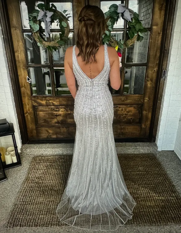 Prom Dress Size 4 - Image 4