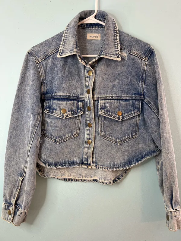 Women’s Mono B faded blue denim jackets small - Image 10