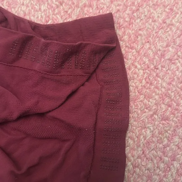 Athleta Rasberry/pink razor back tank top - Image 7