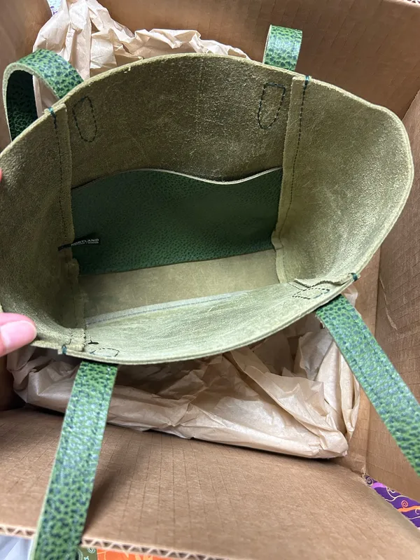 Portland Leather small Juliette tote avocado - Image 4