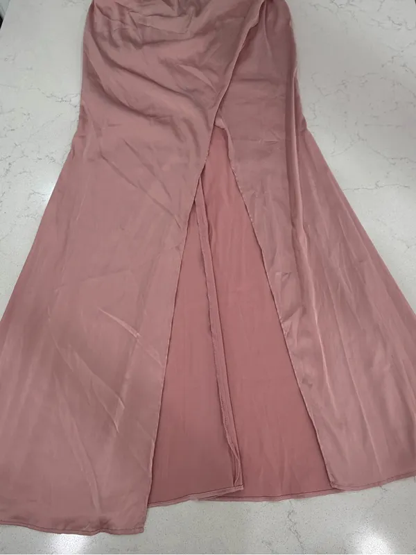 SHEIN Rose Blush Satin Maxi Dress with Side Slit - Image 4