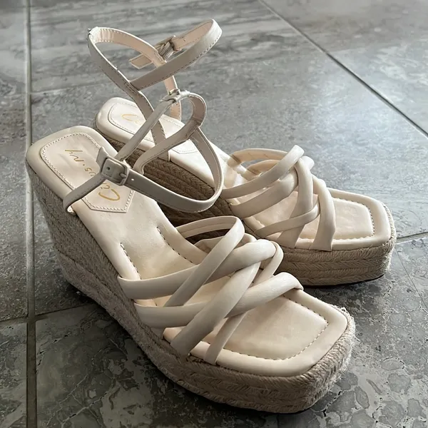 Circus NY Sam Edelman Irene Strappy Wedge Sandals, Size 9 NEW w/o Box - Image 4