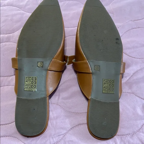 Shoes women . New ,Elegant Brown Mules with Pointed Toe and Low Heel - Image 7