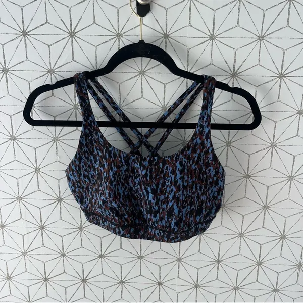 Lululemon Energy Bra *Medium Support, B–D Cups Leopard Camo Blue Nile Multi - Image 3