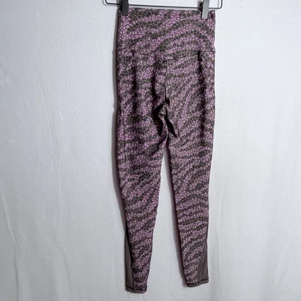 Offline By Aerie High Rise Real Me Pink Brown Leopard Print 7/8 Leggings Size S - Image 2