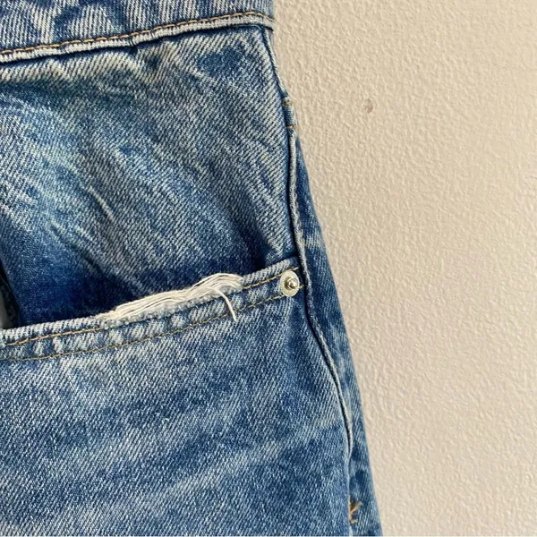 Zara High Rise Straight Leg Ripped Jeans Size 4 100% Cotton Mom‎ Fit Cropped - Image 8